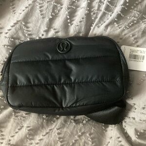Lululemon Everywhere belt bag. Wunder Puff. NWT.
